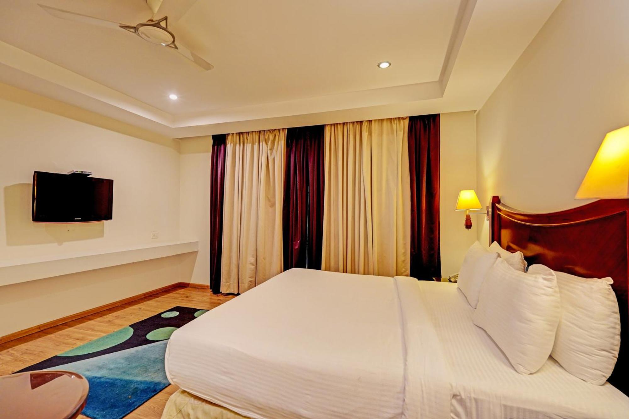 Hotel Ssd Tork Plaza Near Igi Airport Delhi New Delhi